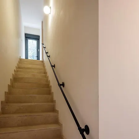 Beautiful Townhouse 20km From Bilbao Feriehus