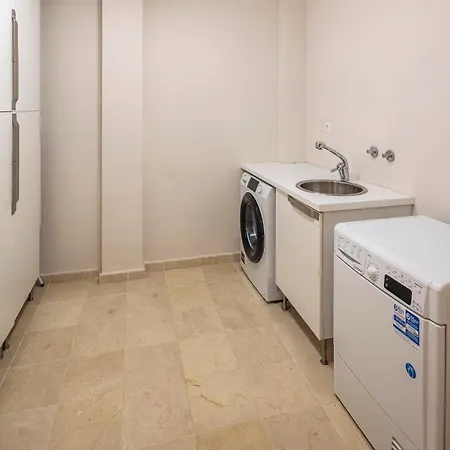 Feriehus Beautiful Townhouse 20km From Bilbao Llodio