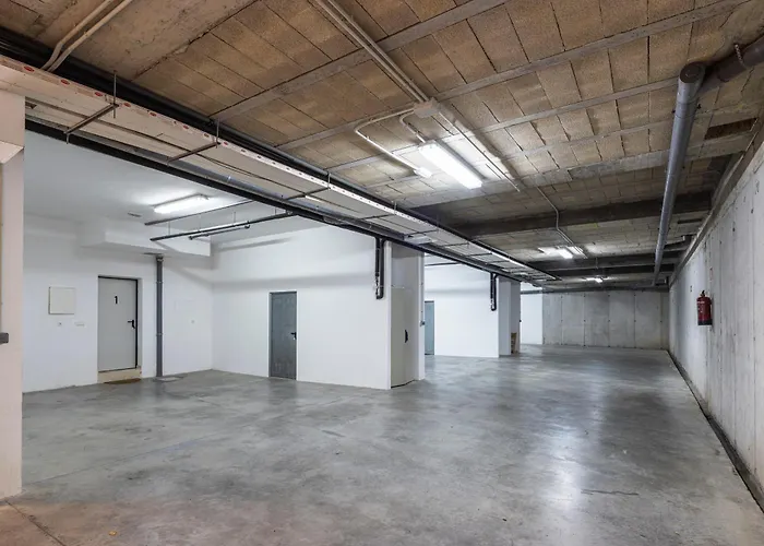 Beautiful Townhouse 20km From Bilbao Llodio