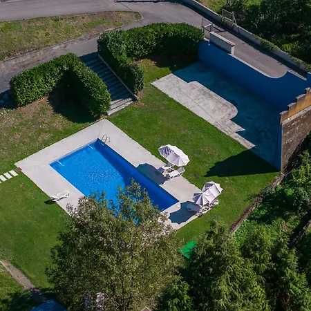 Beautiful Townhouse 20km From Bilbao Llodio